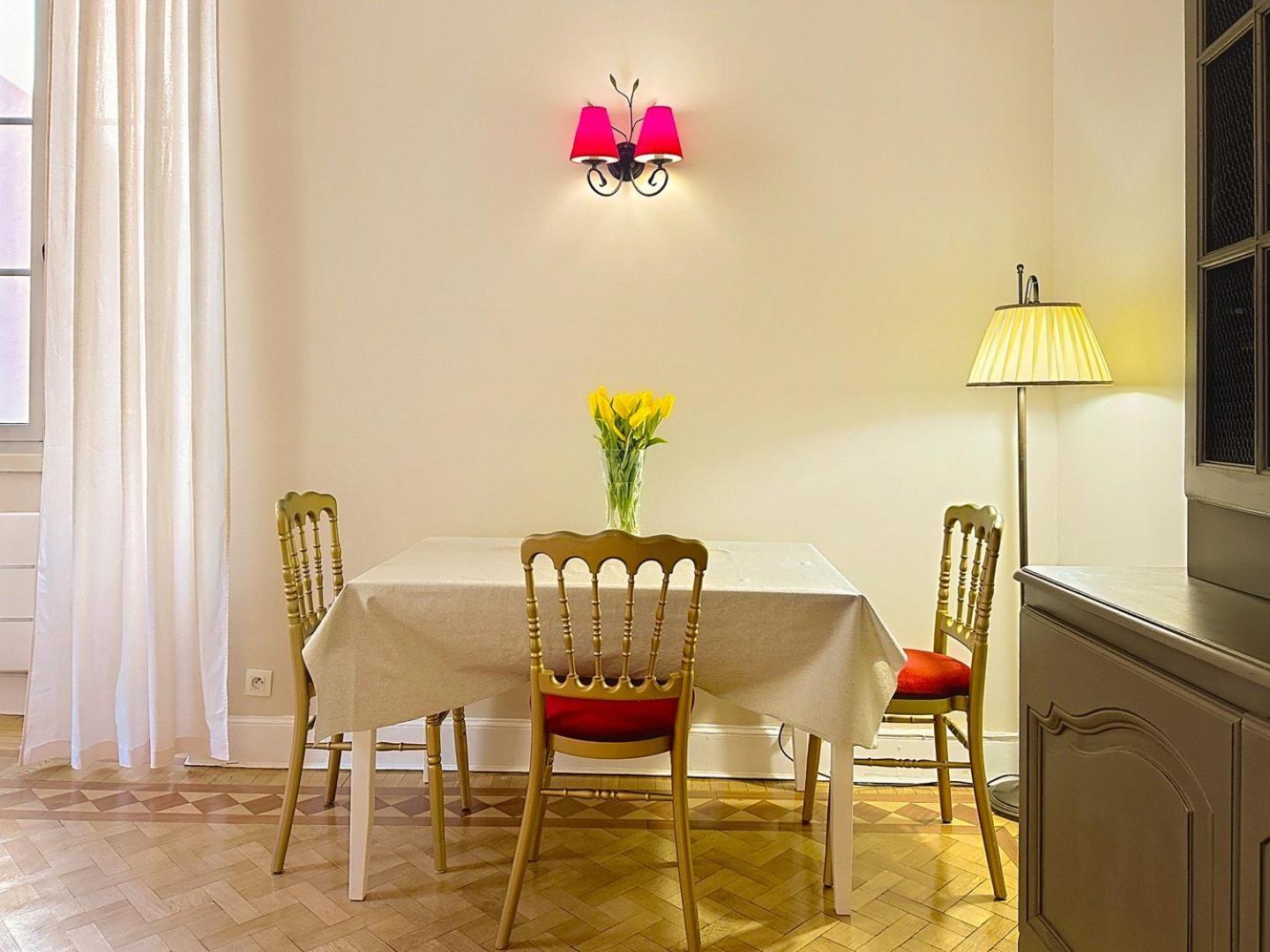 Elegant Old Nice Escape Ngoại thất bức ảnh